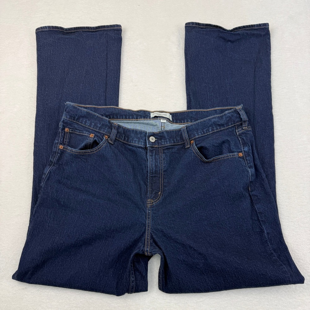 Abercrombie & Fitch Bootcut Mid Rise Jeans Womens 34 Long‎ Dark Blue 38x34 - Picture 2 of 6